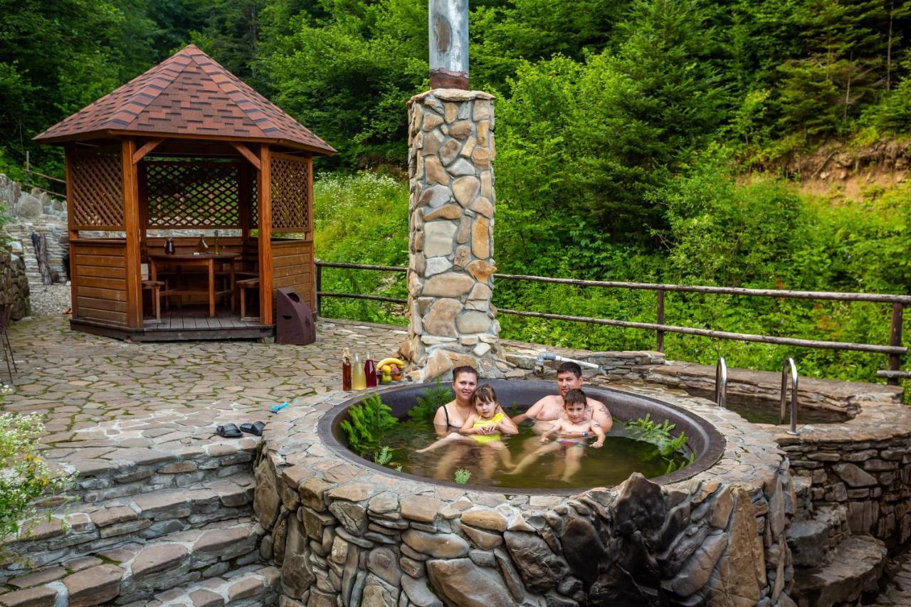 Osonnya Karpaty Resort Medical & Spa Skhidnytsia Exterior photo